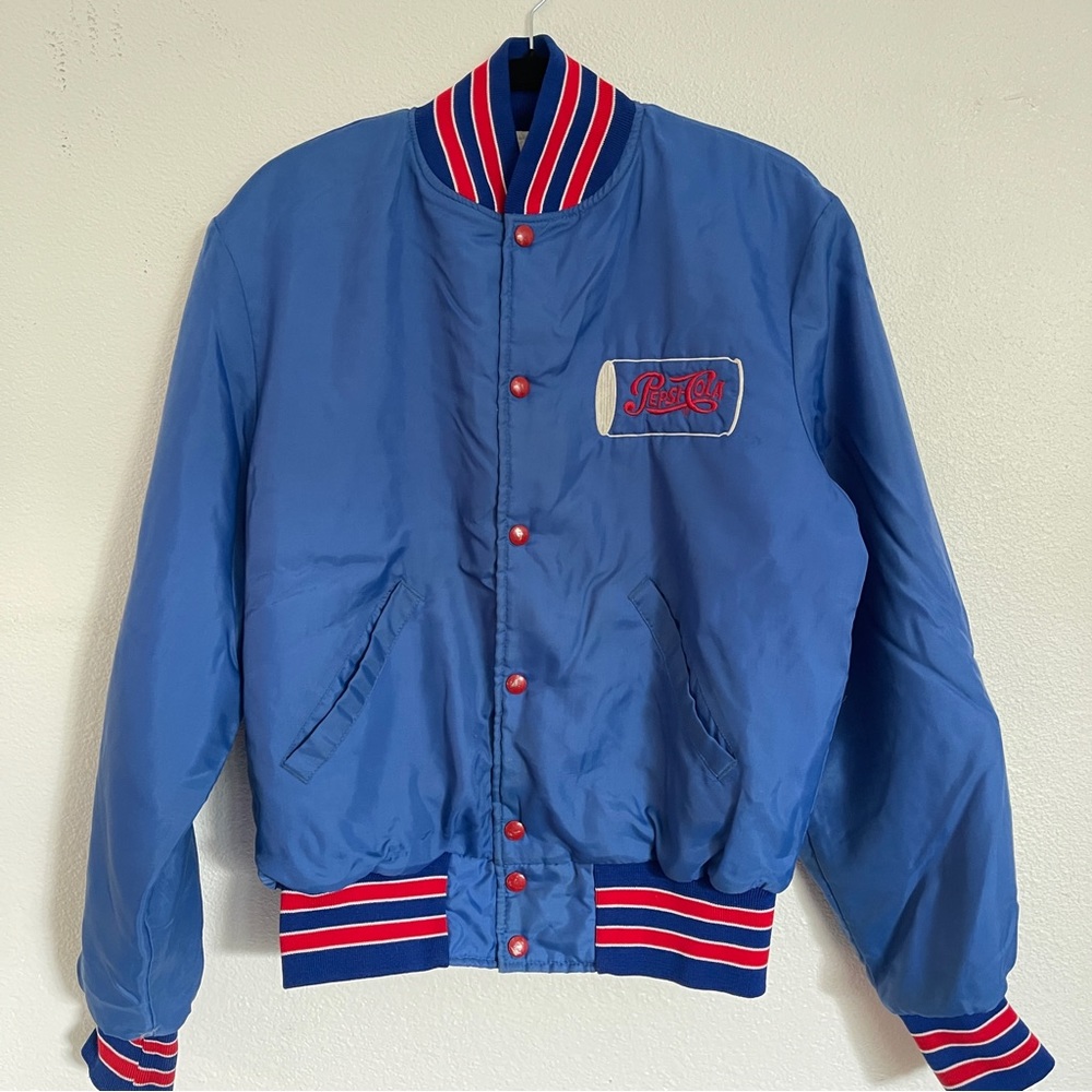✨SOLD✨ VINTAGE‼️ Pepsi Cola bomber jacket